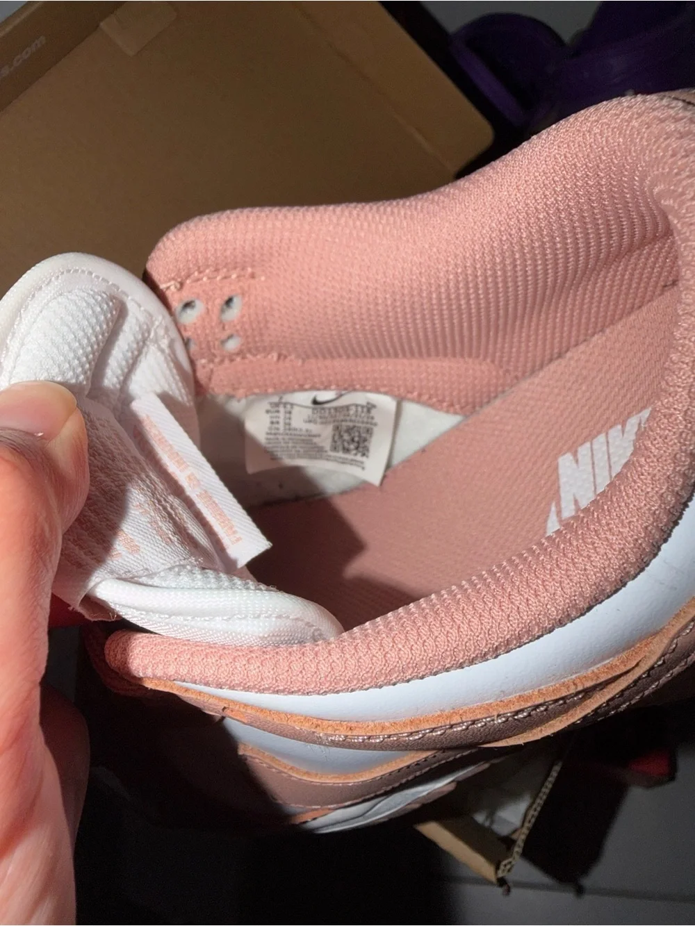Nike Pink and White Low-Top Sneakers - Soft Rose Interior